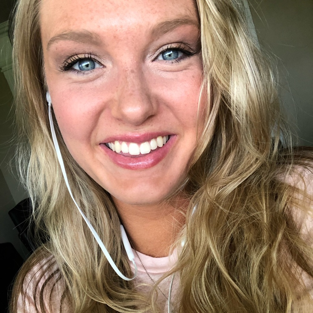 Meet your Posher, Jillian
